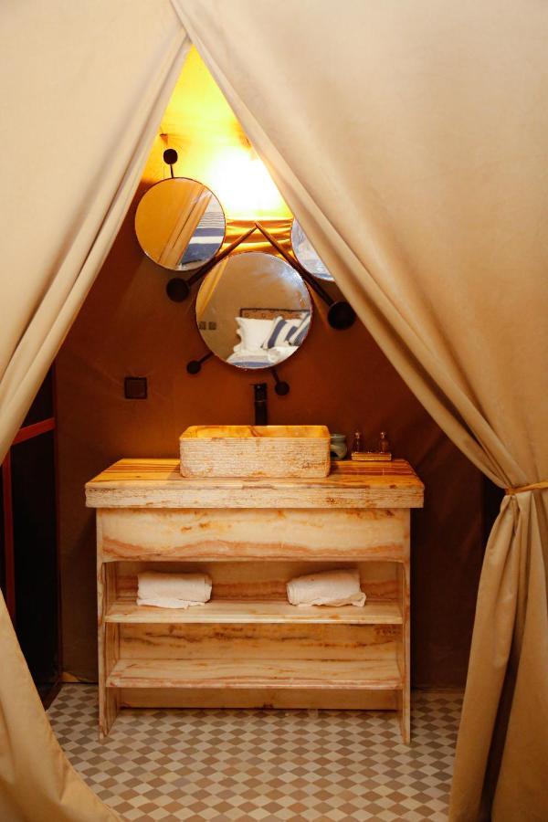 Merzouga Luxury Traditional Camp Экстерьер фото